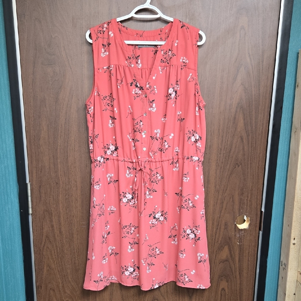 Denver Hayes Coral Floral Midi Dress